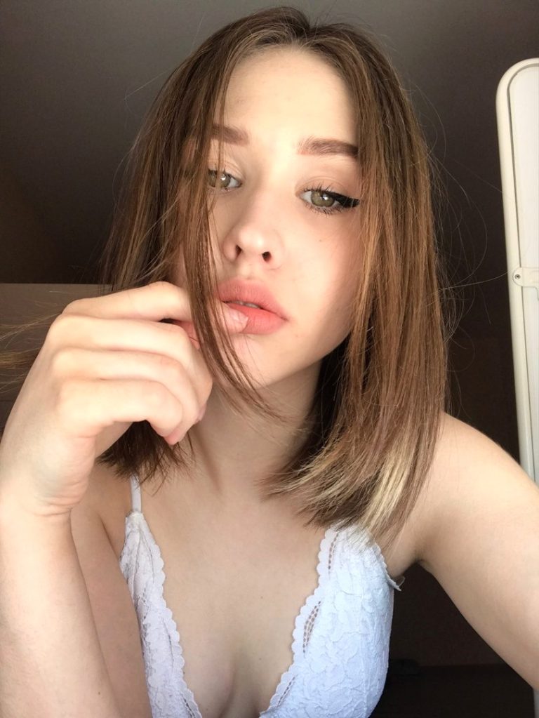 Hot blonde teen airy wink limbs, precise natural artwork